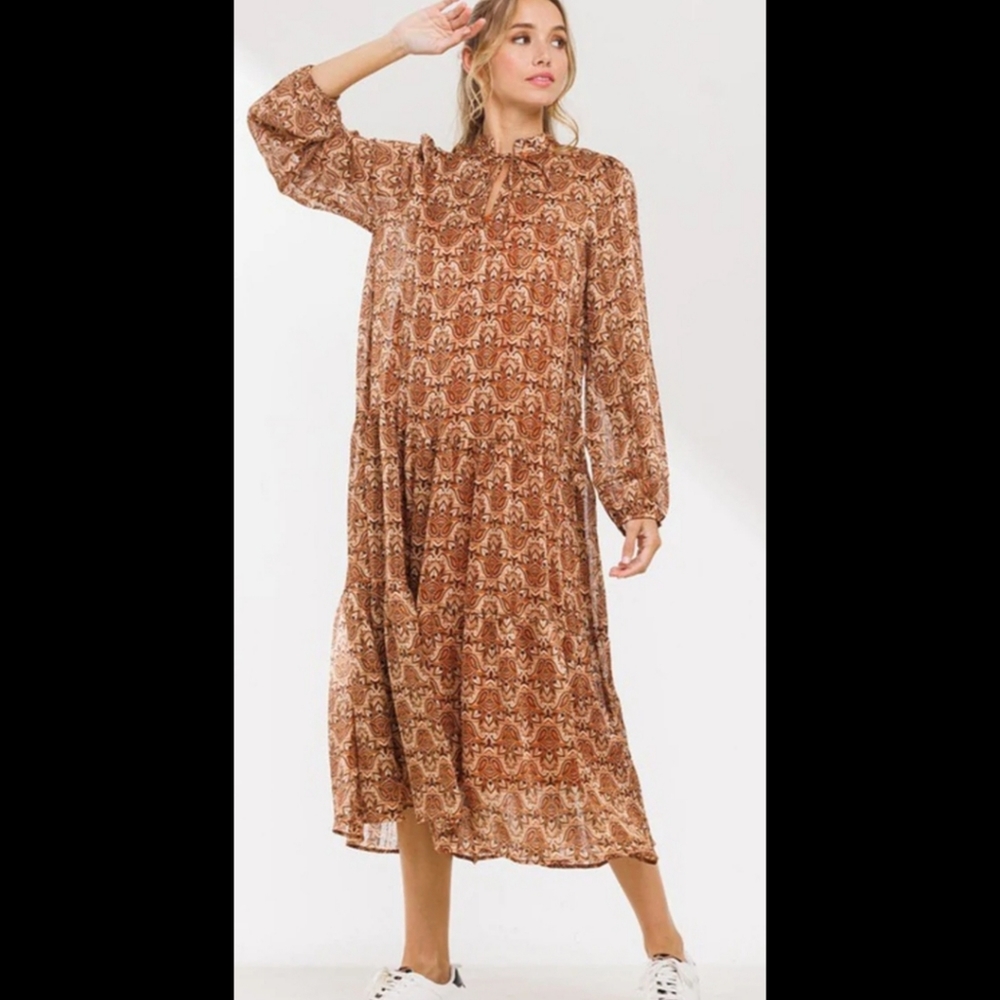 Gorgeous boho mocha tan geometric print long sleeve dress - Picture 6 of 10